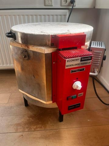 Keramiek oven, kiln, pottenbak oven  beschikbaar voor biedingen