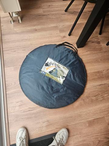 Pop-up tent - Floep tent beschikbaar voor biedingen