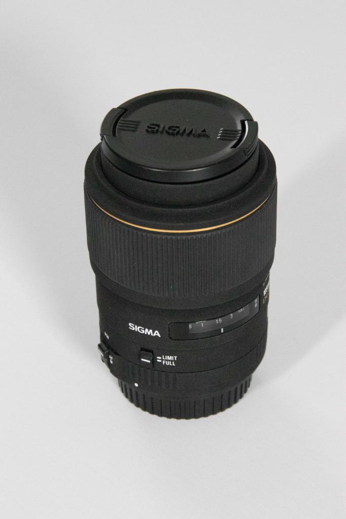 Sigma 105mm f/2.8 DG Macro, Audio, Tv en Foto, Fotografie | Lenzen en Objectieven, Zo goed als nieuw, Macrolens, Ophalen
