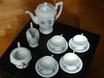 Rosenthal Maria US-zone blaue Magnolienranke koffieservies beschikbaar voor biedingen