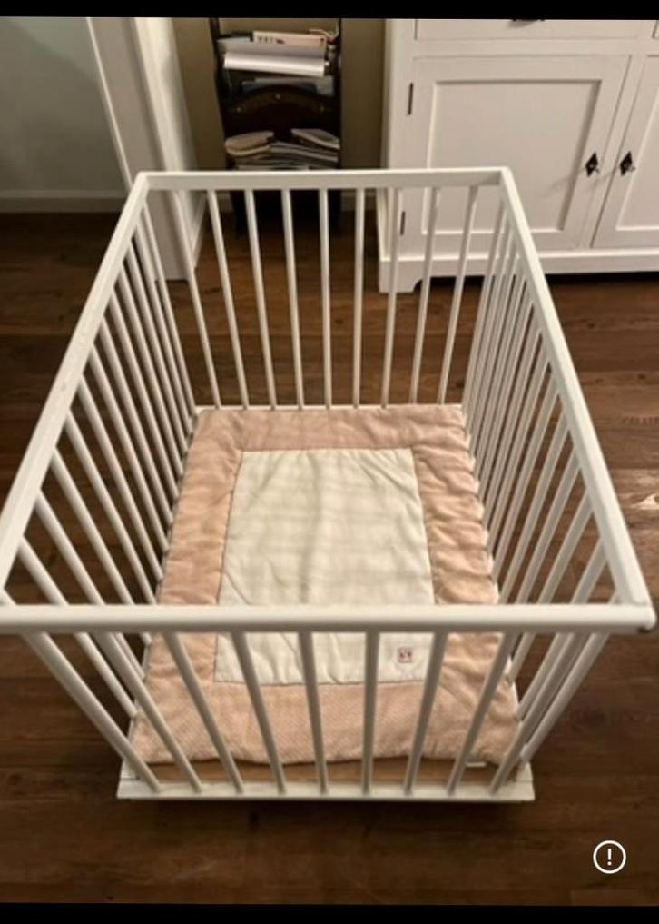 Kinderbox (Verrijdbaar-verstelbaar), Kinderen en Baby's, Boxen, Gebruikt, Rechthoekig, In hoogte verstelbaar, Boxkleed, Wieltjes