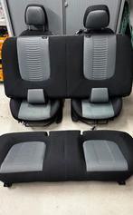 Bekleding set Fiat Grande Punto 2009 3drs stof, Ophalen, Gebruikt, Fiat