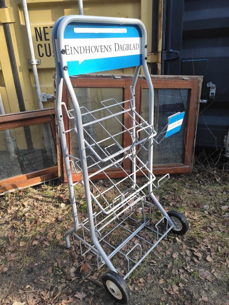 Vintage krantenrekje, Ophalen of Verzenden, Wasrek