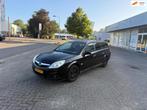Opel Vectra Wagon 1.8-16V Executive, Zwart, 4 cilinders, 1796 cc, Handgeschakeld