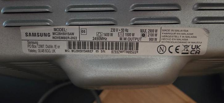 Combimagnetron, Witgoed en Apparatuur, Magnetrons, Zo goed als nieuw, Vrijstaand, Combimagnetron, 45 tot 60 cm, Oven, Draaiplateau