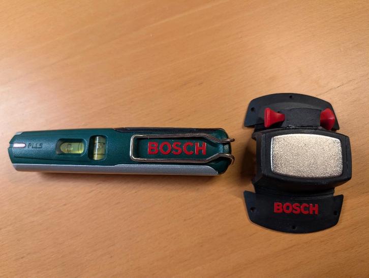 Bosch laser waterpas PLL 5, Doe-het-zelf en Verbouw, Meetapparatuur, Zo goed als nieuw, Overige meters, Ophalen of Verzenden