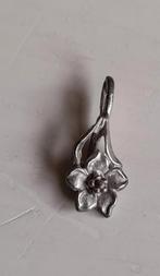 2 cm. lang bedeltje., Sieraden, Tassen en Uiterlijk, Bedels, Overige materialen, Zo goed als nieuw, 1 bedel, Ophalen