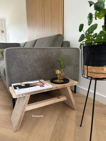 Krukje van oud steigerhout beschikbaar voor biedingen