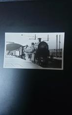 Oude foto van een trein, Ophalen of Verzenden, Gebruikt, Trein, Kaart of Prent