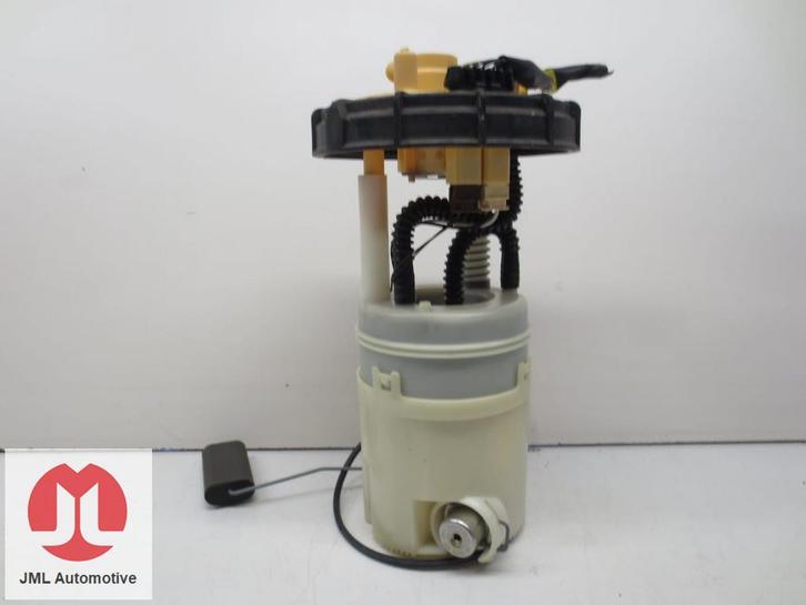 BRANDSTOFPOMP BENZINEPOMP MITSUBISHI COLT, Auto-onderdelen, Brandstofsystemen, Mitsubishi, Gebruikt, Ophalen of Verzenden