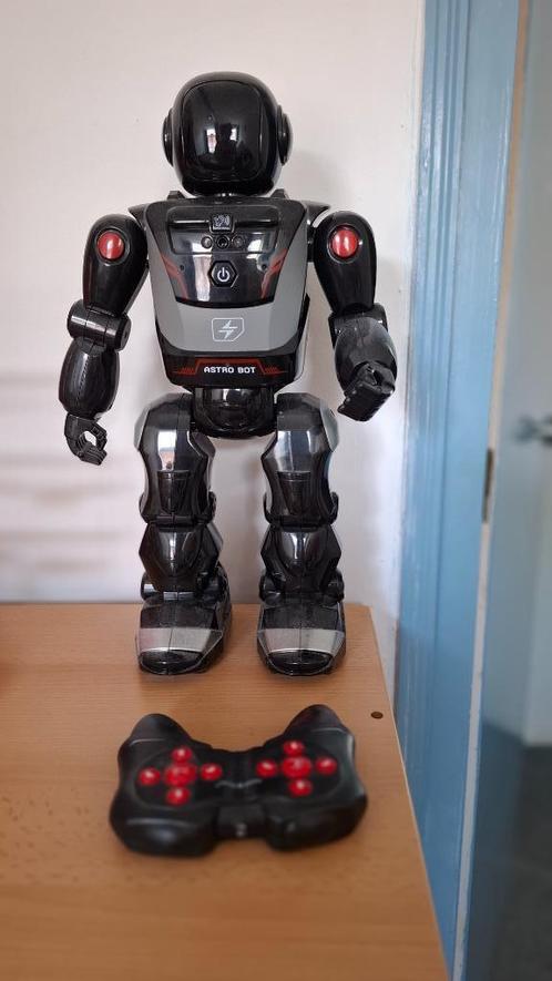 Robot speelgoed, Kinderen en Baby's, Speelgoed | Actiefiguren, Zo goed als nieuw, Verzenden