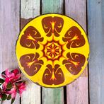 Retro koektrommel geel oranje bruin vintage koekblik, Verzamelen, Blikken, Ophalen of Verzenden, Gebruikt, Koek(jes), Overige merken