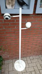vintage vloerlamp - bollenlamp in de stijl van Dijkstra -wit, Huis en Inrichting, Lampen | Vloerlampen, Ophalen, Gebruikt, 100 tot 150 cm