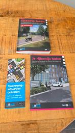 Theorieboek motor, Boeken, Auto's | Boeken, Gelezen, Algemeen, Ophalen of Verzenden, Lens verkeersmiddelen