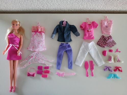 Steffi Love Mega Fashion Set van Simba Toys, Kinderen en Baby's, Speelgoed | Poppen, Zo goed als nieuw, Overige typen, Ophalen of Verzenden
