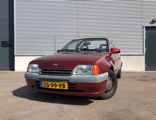 Opel Kadett 1.6 I Cabrio U9 1991 Rood, Auto's, Opel, Particulier, Kadett, Benzine, Cabriolet, Handgeschakeld, Origineel Nederlands