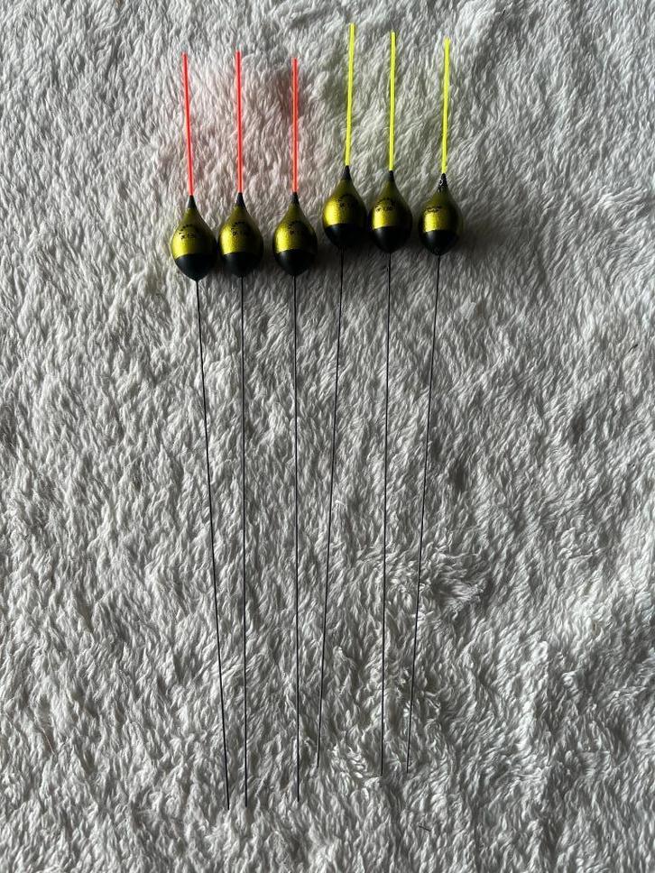 adv 361 / NIEUW set 6 inline dobbers TUBERTINI 1,50gr, Watersport en Boten, Hengelsport | Witvissen, Nieuw, Dobber of Lood, Ophalen of Verzenden