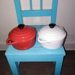 Mini pannetjes met zwarte dop 2 stuks 1x rood, 1x wit, Huis en Inrichting, Ophalen, Zo goed als nieuw, Overige materialen, Pot, Bus of Blik