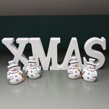 XMAS Letters + 4 kleine sneeuwpopjes beschikbaar voor biedingen