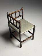 Bobbin hoekstoeltje, Antiek en Kunst, Ophalen