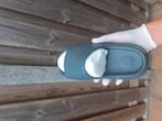 Yeezy slides, Kleding | Heren, Schoenen, Ophalen of Verzenden, Nieuw, Zwart