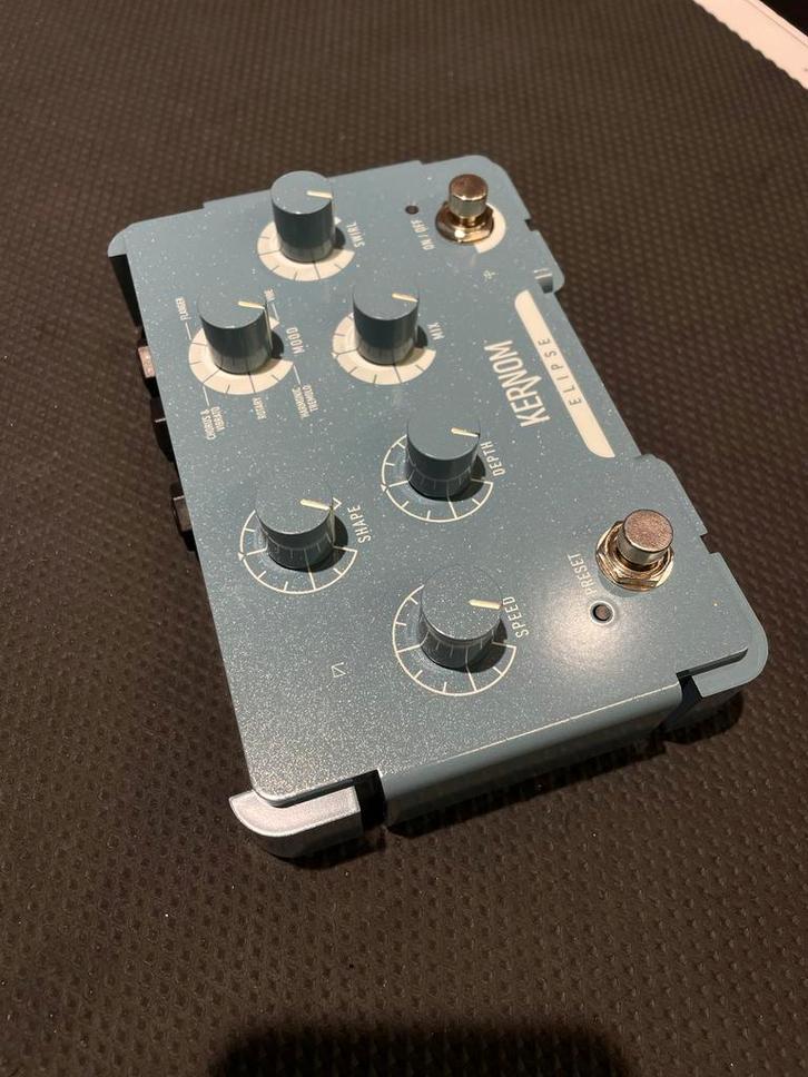 Kernom Elipse Modulatie Pedal, Muziek en Instrumenten, Effecten, Zo goed als nieuw, Chorus, Verzenden