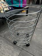 Metaal grote mand heel stevig zo goed bieden, Huis en Inrichting, Woonaccessoires | Schalen en Manden, Ophalen of Verzenden, Zo goed als nieuw