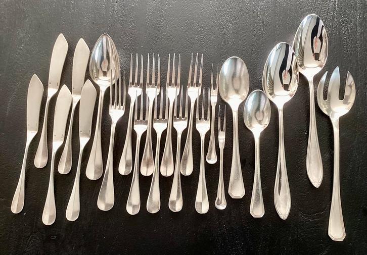 Christofle div. Verzilverd bestek, per stuk verkoop mogelijk, Antiek en Kunst, Antiek | Goud en Zilver, Zilver, Ophalen of Verzenden