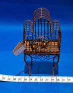 Vintage staande vogelkooi met 2 vogels poppenhuis 1:12, Poppenhuis, Ophalen of Verzenden, Loddon Industrial Estate, Loddon, Norfolk, NR14 6UG