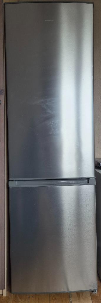 Koelkast koelvriescombinatie Inventum KV1800R, Witgoed en Apparatuur, Koelkasten en IJskasten, Gebruikt, Met vriesvak, 200 liter of meer