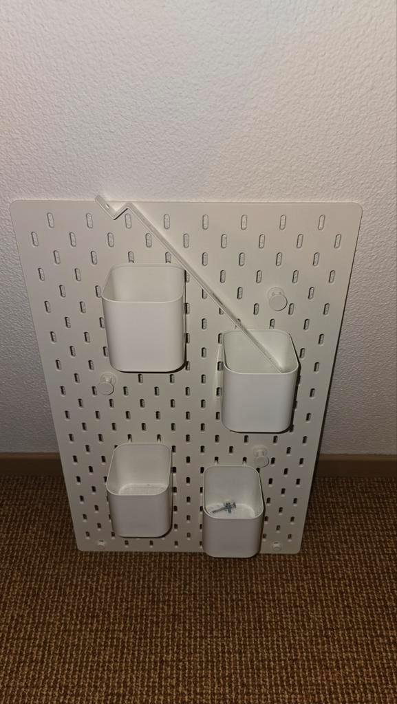 IKEA Skådis Wandbord Wit, Huis en Inrichting, Woonaccessoires | Wandplanken en Boekenplanken, Zo goed als nieuw, Ophalen of Verzenden