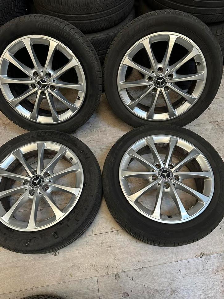 Mercedes 17 inch velgen met Michelin zomerbanden 205-55-17, Auto-onderdelen, Banden en Velgen, Zomerbanden, 17 inch, 205 mm, Ophalen