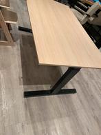 Verstelbaar bureau 140x80 cm - zware kwaliteit, Ophalen, In hoogte verstelbaar, Zo goed als nieuw, Bureau