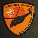 MLD 860 Squadron Orange Shield Patch, Ophalen of Verzenden, Luchtmacht, Nederland, Embleem of Badge