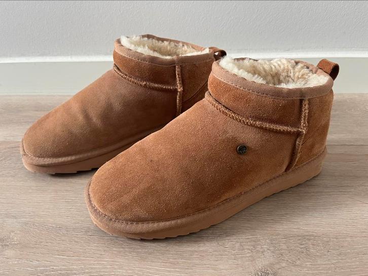 Warmbat boots (maat 40), Kinderen en Baby's, Kinderkleding | Schoenen en Sokken, Zo goed als nieuw, Laarzen, Ophalen of Verzenden