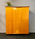 Vintage kledingkast jaren 50/60 retro Midcentury kast, Huis en Inrichting, Kasten | Kledingkasten, Deens design scandinavie retro sixties midcentury kast