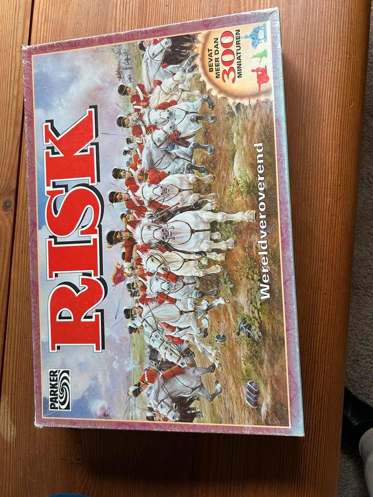 Risk - Wereldverovering Strategie Spel, Hobby en Vrije tijd, Gezelschapsspellen | Bordspellen, Gebruikt, Drie of vier spelers