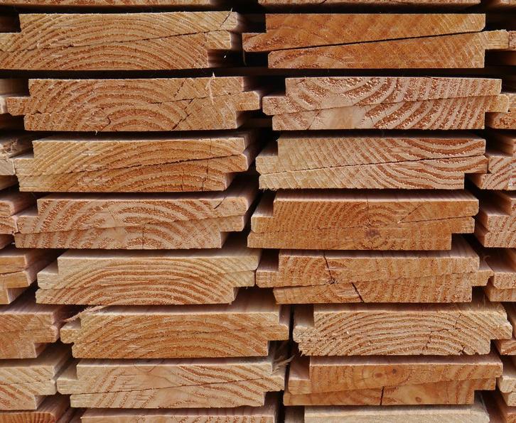 Aanbieding diverse houten balken planken	€3,43, Doe-het-zelf en Verbouw, Overige Doe-het-zelf en Verbouw, Nieuw, Ophalen
