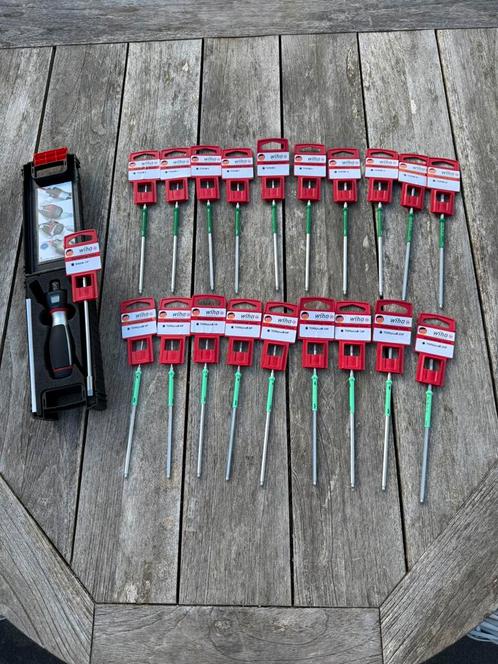 Te koop digitale Wiha moment schroevendraaier met bits nieuw, Auto diversen, Autogereedschap, Zo goed als nieuw, Ophalen of Verzenden