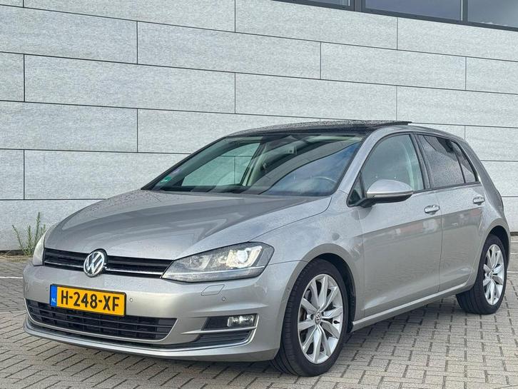 Volkswagen Golf 1.4 TSI Highline AUTOM/DAK/MASSAGE/XENON, Auto's, Volkswagen, Bedrijf, Te koop, Golf, ABS, Adaptive Cruise Control