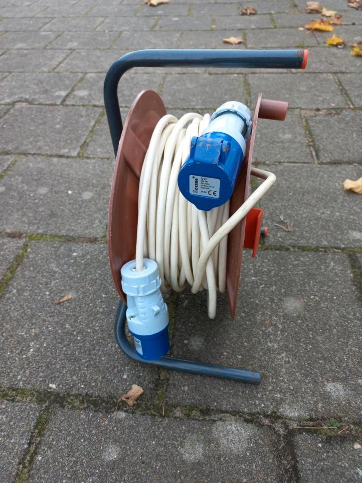 Kabelhaspel voor Caravan, Caravans en Kamperen, Caravan accessoires, Ophalen