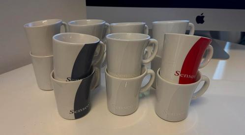 Senseo Douwe Egberts kopjes scheve kopje nieuw, Huis en Inrichting, Keuken | Servies, Nieuw, Kop(pen) en/of Schotel(s), Overige stijlen