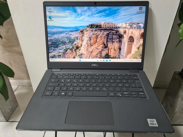 Dell Latitude 14 inch, i5, 8GB RAM, 256GB SSD, Computers en Software, Moederborden, Zo goed als nieuw, DDR4, Ophalen of Verzenden