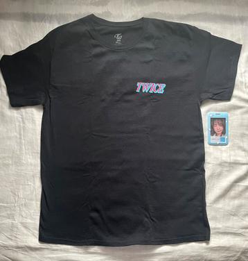 Kpop Twice official concert T-shirt beschikbaar voor biedingen