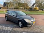 OPELASTRA1.6 2009APKtm18-07-2026TELLERSTAND147485 NAVI+AIRCO, Auto's, Voorwielaandrijving, 15 km/l, 4 cilinders, 635 kg