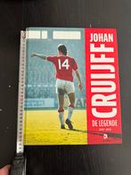 Johan Cruijff - De Legende (Boek), Ophalen of Verzenden, Zo goed als nieuw, Diverse auteurs, Sport