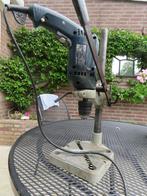Boormachine standaard stevig Bijna gratis, Doe-het-zelf en Verbouw, Gereedschap | Boormachines, Ophalen of Verzenden, Gebruikt