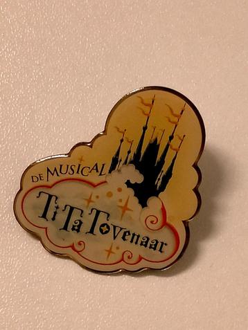 Tita Tovenaar de Musical Efteling pretpark park pin logo  beschikbaar voor biedingen
