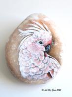 Roze Kaketoe geschilderd op een mooie grote kwartssteen, Ophalen of Verzenden