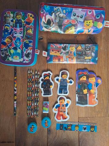The lego movie 2 kleur accesoires  beschikbaar voor biedingen